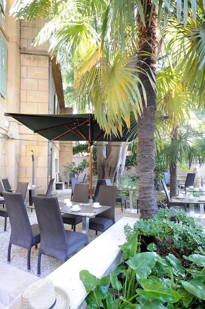 Hotel Spa Le Calendal Arles 3*,  France